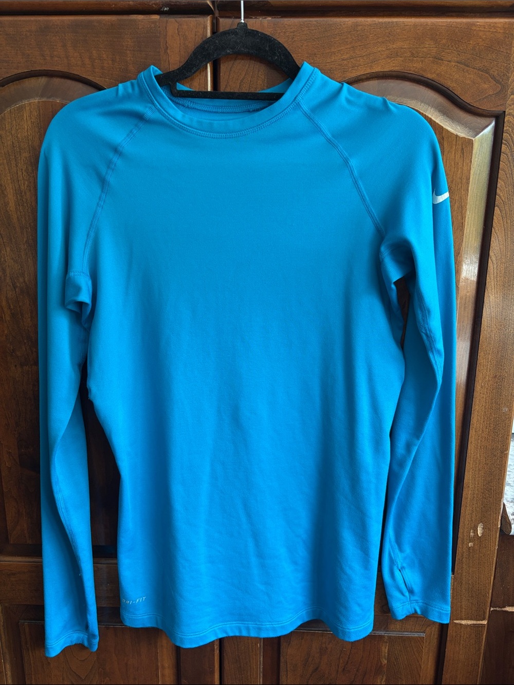 Nike Womens Long-Sleeve dri-fit